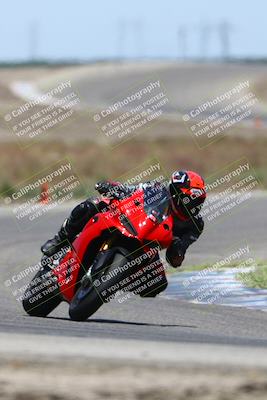 media/Jun-14-2025-Lets Ride (Sat) [[c36d48699a]]/B Group/1220pm (Riverside)/